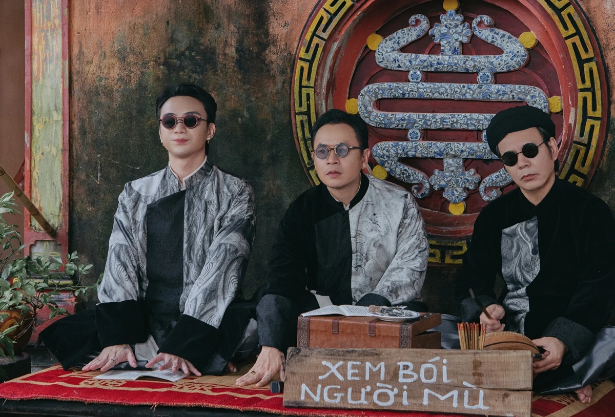 Soobin cùng Binz và NSND Huỳnh Tú