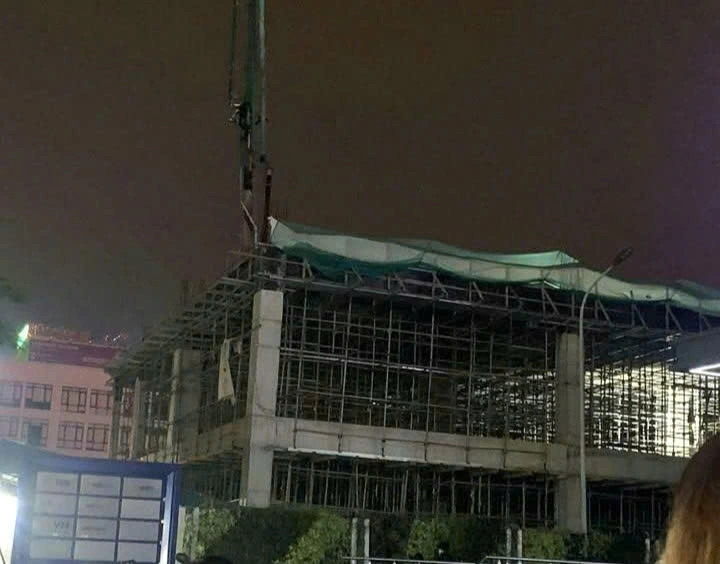 Sập giàn giáo công trình xây dựng tại Hải Phòng khiến 2 người tử vong