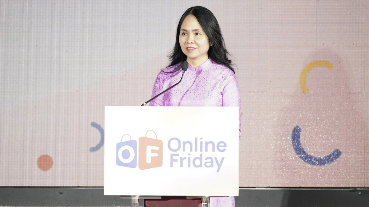 Cục trưởng Cục Thương mại điện tử và Kinh tế số Lê Hoàng Oanh