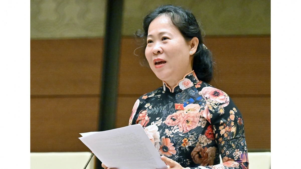 Đại biểu Tô Ái Vang (đoàn Cần Thơ)