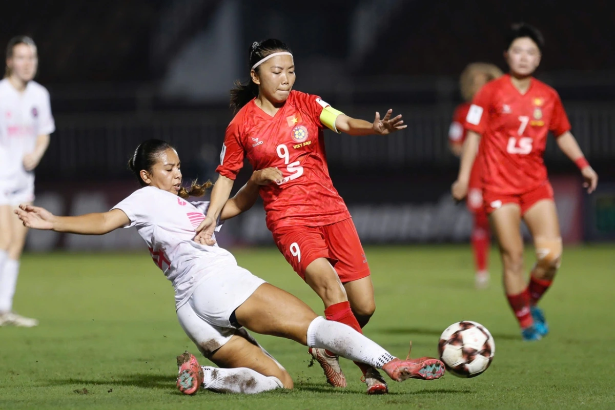 Huỳnh Như luôn là tâm điểm trong những pha tấn công của CLB nữ TP.HCM.