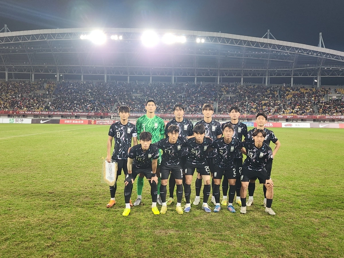 Đội hình của U22 Hàn Quốc trong trận thua U22 Trung Quốc 0-2. (Ảnh: KFA). 