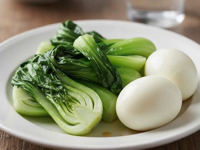 Ăn sáng cùng trứng và rau giúp giảm mỡ bụng nhờ tạo cảm giác no, ổn định đường huyết và duy trì khối cơ