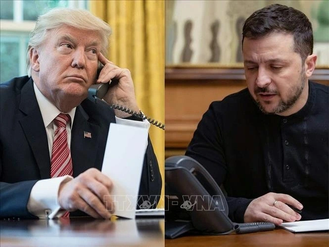 Tổng thống Mỹ Donald Trump (trái) và Tổng thống Ukraine Volodymyr Zelensky. Ảnh: chinadailyasia.com/TTXVN
