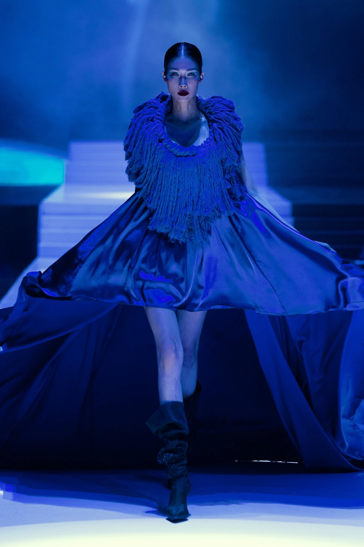 The fashion week draws the participation of many celebrities including winner of Vietnam's Next Top Model 2025 Lai Mai Hoa, winner of The Face Vietnam 2023 Huynh Tu Anh, model Nguyen Hop, and singers Minh Hang, Tung Duong.