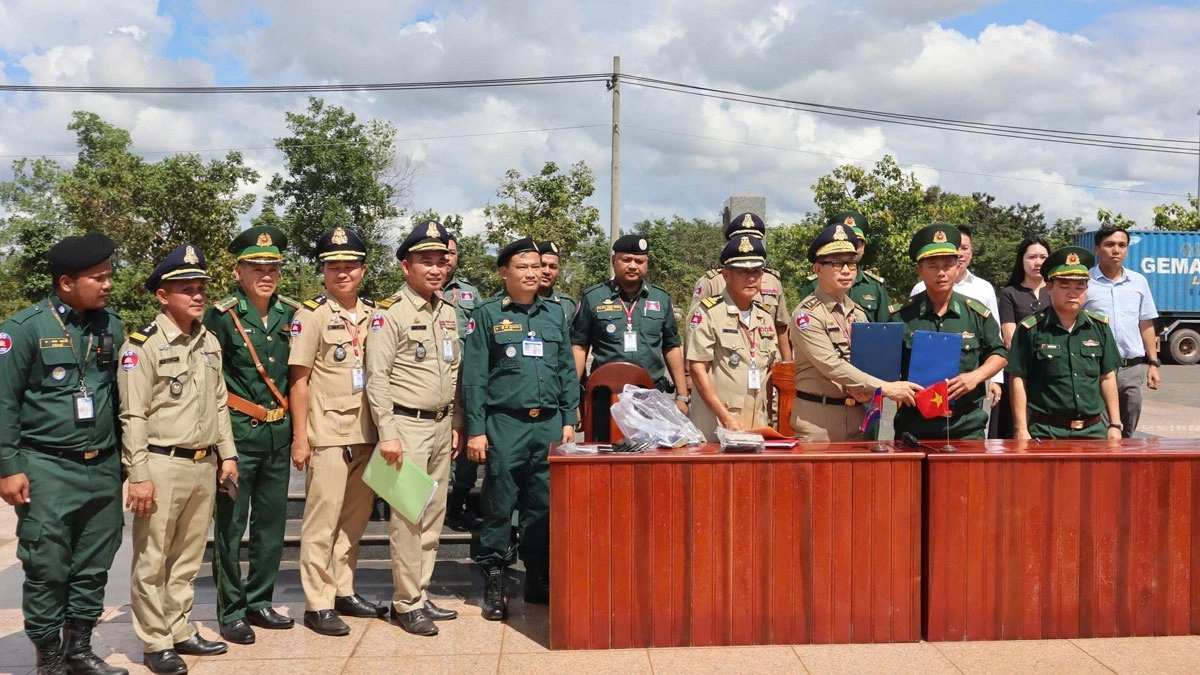 Các đơn vị thực hiện thủ tục bàn giao 