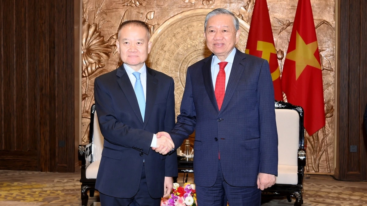 TBT tiep dac phai vien TQ.jpg