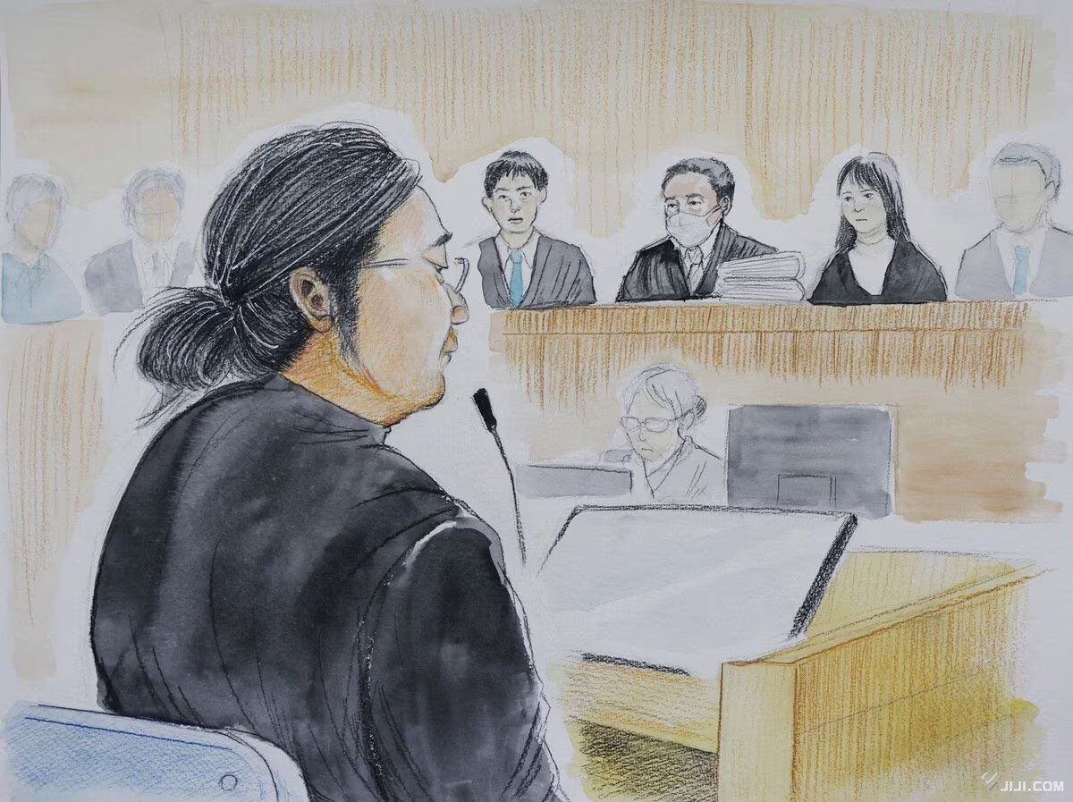Bị cáo Yamagami Tetsuya tại phiên xét xử lần thứ nhất (đồ họa Jiji Press).jpg