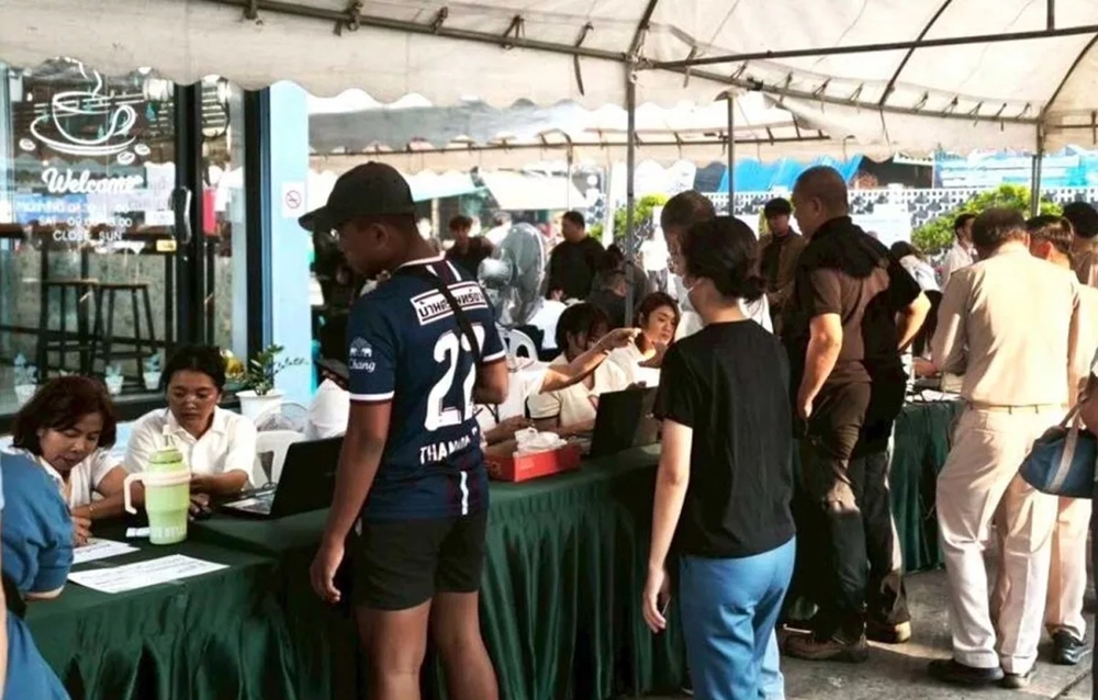 Ảnh cử tri Thái Lan bỏ phiếu bầu cử sớm tại quận Laksi, thủ đô Bangkok ngày 01/02. Ảnh: Ủy Ban Bầu cử Thái lan