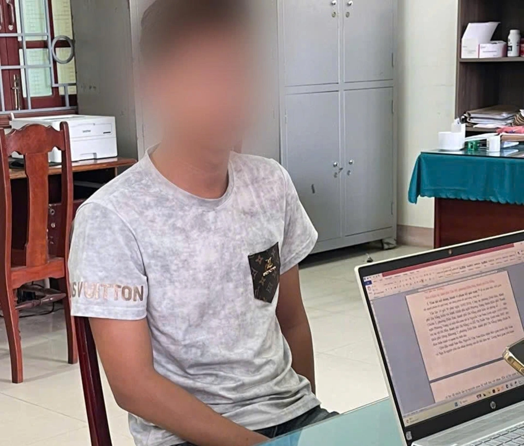 Anh N.V.N tại Cơ quan Công an.