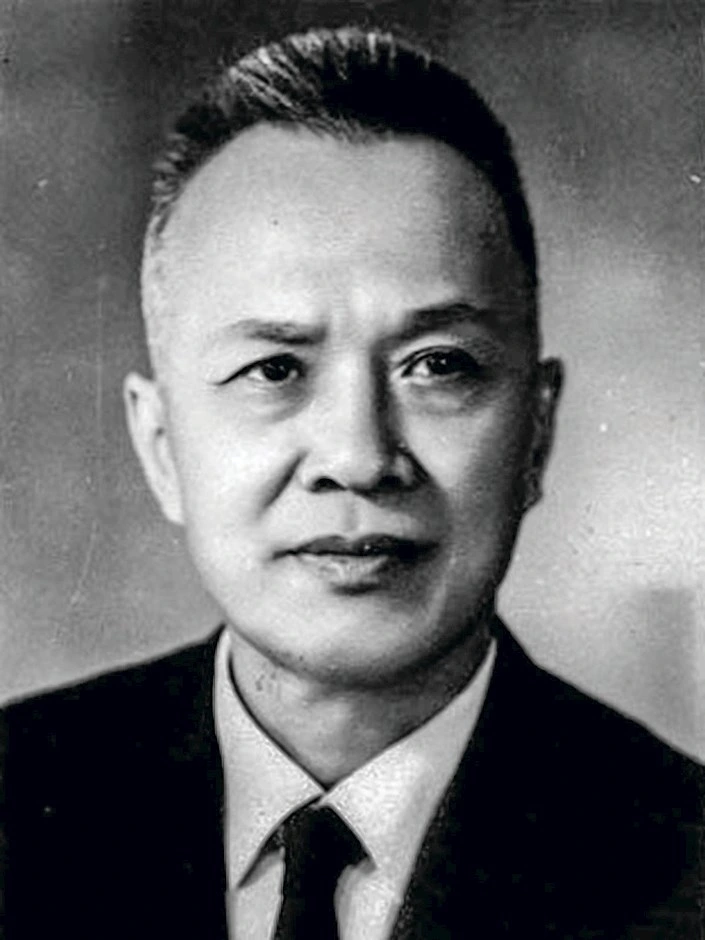 nguyen_huu_tho_1976.jpg