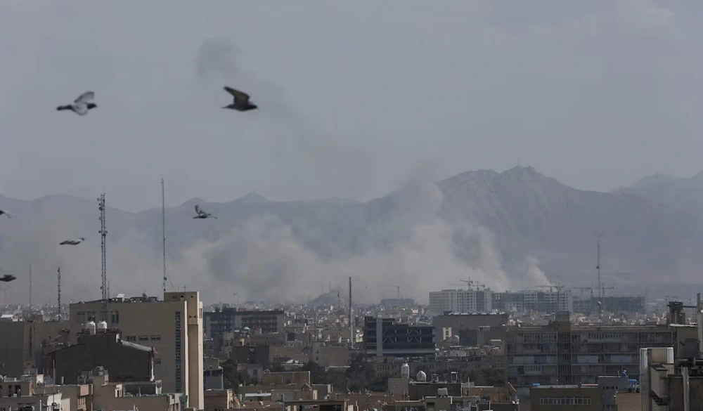 Phản ứng quốc tế về các dộng thái quân sự leo thang giữa Mỹ, Israel và Iran. Ảnh: Reuters