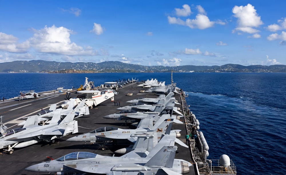 Tàu sân bay lớn nhất thế giới, chạy bằng năng lượng hạt nhân lớp Ford USS Gerald R. Ford (CVN 78) của Hải quân Mỹ. Ảnh: Reuters