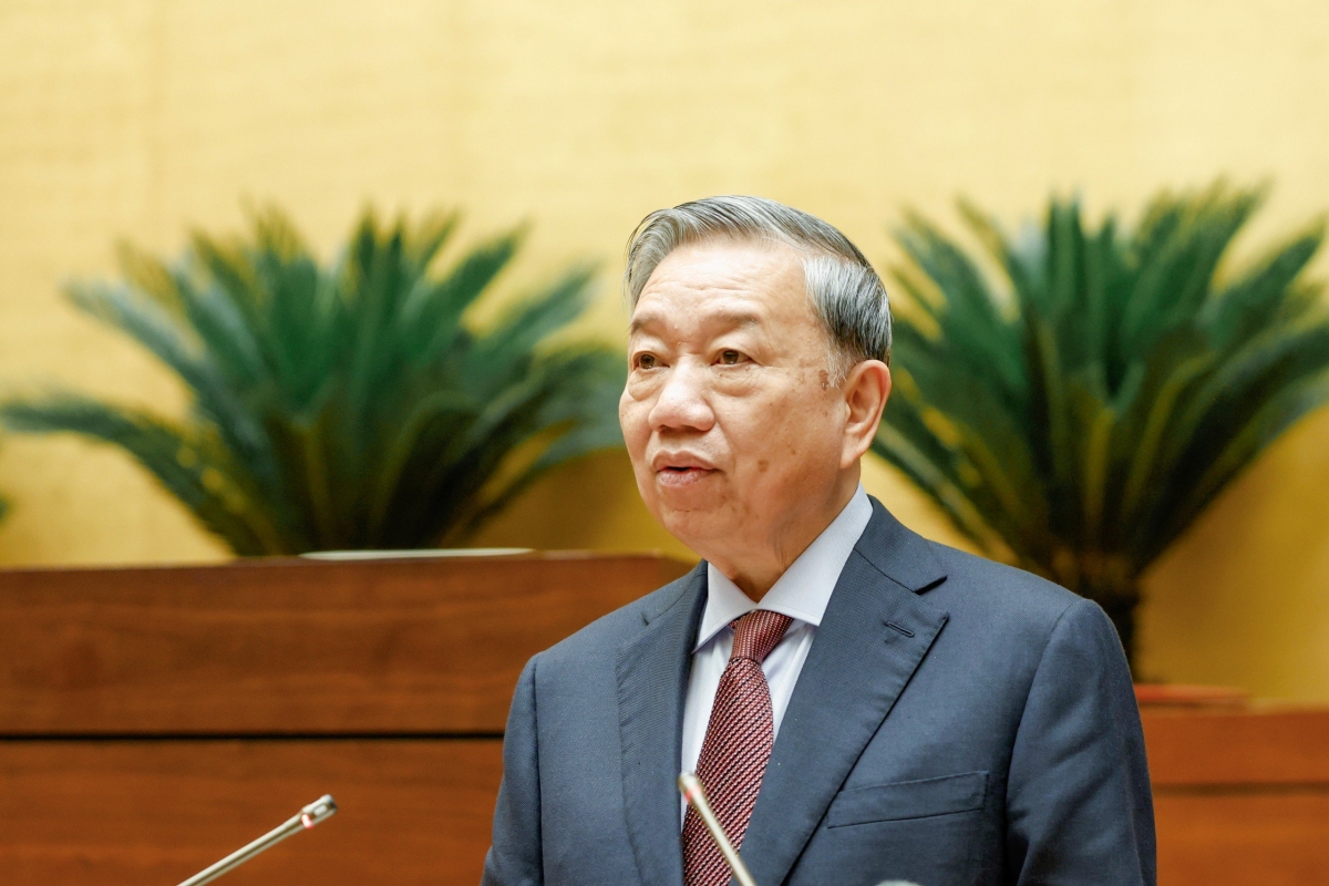 Tong Bi thu To Lam phat bieu hoi nghi tong ket bau cu.jpg