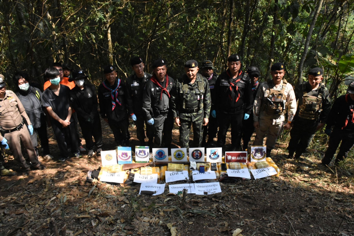 anh_luc_luong_chuc_nang_thai_lan_thu_giu_600000_vien_ma_tuy_tong_hop_hom_43_nguon_panumet_tanraksabangkok_post_20260306094600.jpg