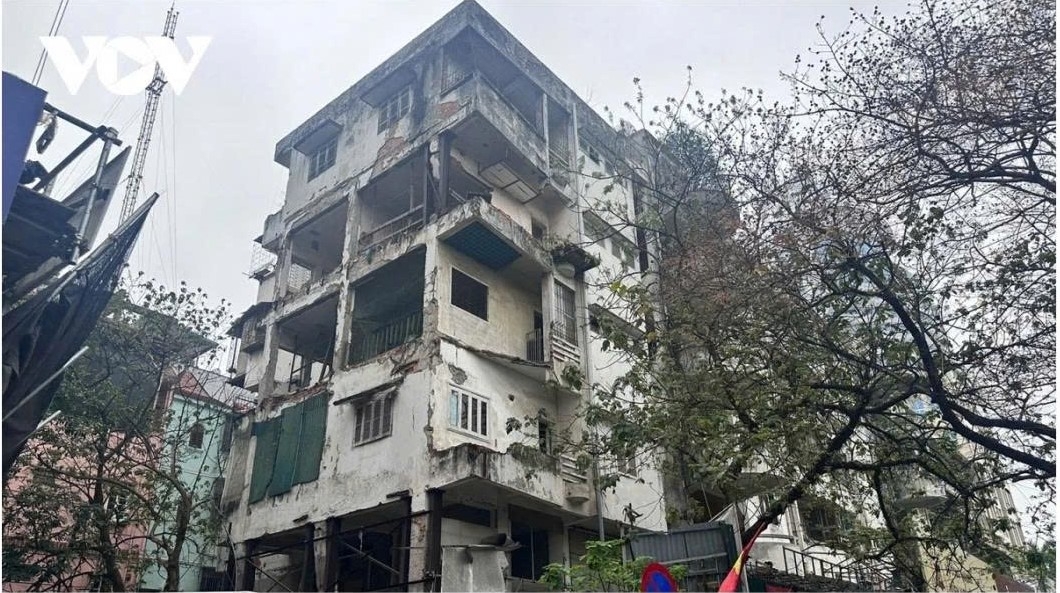 Trong quy hoạch 100 năm, Hà Nội định hướng cải tạo, tái thiết chung cư cũ theo cách làm đồng bộ, thay vì xử lý manh mún từng dự án