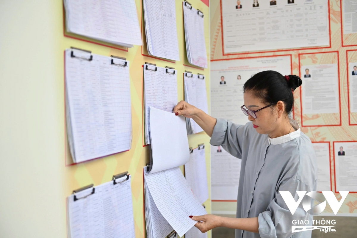 Phường Cửa Nam đã lên danh sách các cử tri trẻ tuổi lần đầu đi bỏ phiếu và tổ chức các cuộc gặp gỡ, trao đổi tâm tư thông qua Đoàn thanh niên