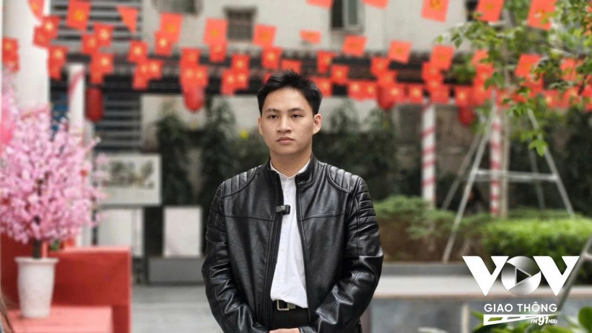 Em Vũ Việt Hoàng (Đại học Xây dựng Hà Nội)