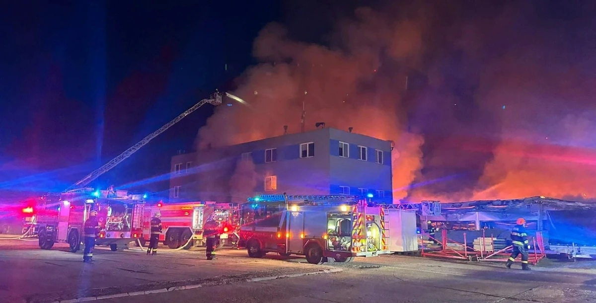 Thiệt hại của vụ hỏa hoạn ước tính lên tới hàng chục triệu kuron (czk)