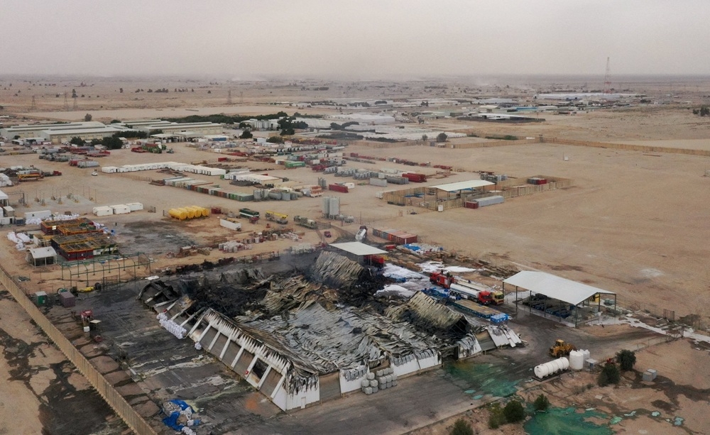 Iran tấn công một khu phức hợp của Mỹ tại Iraq. Ảnh: Reuters