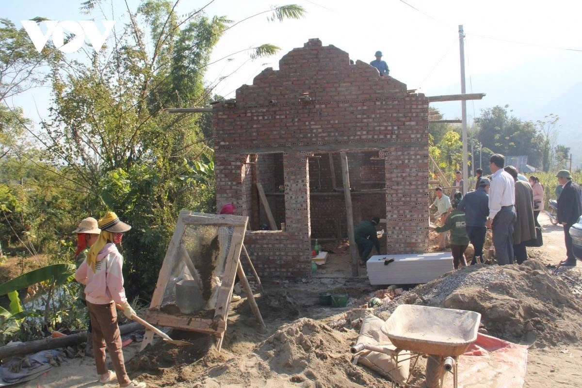 Nhiều ngôi nhà bị ảnh hưởng do thiên tai được hỗ trợ xây mới và sửa chữa