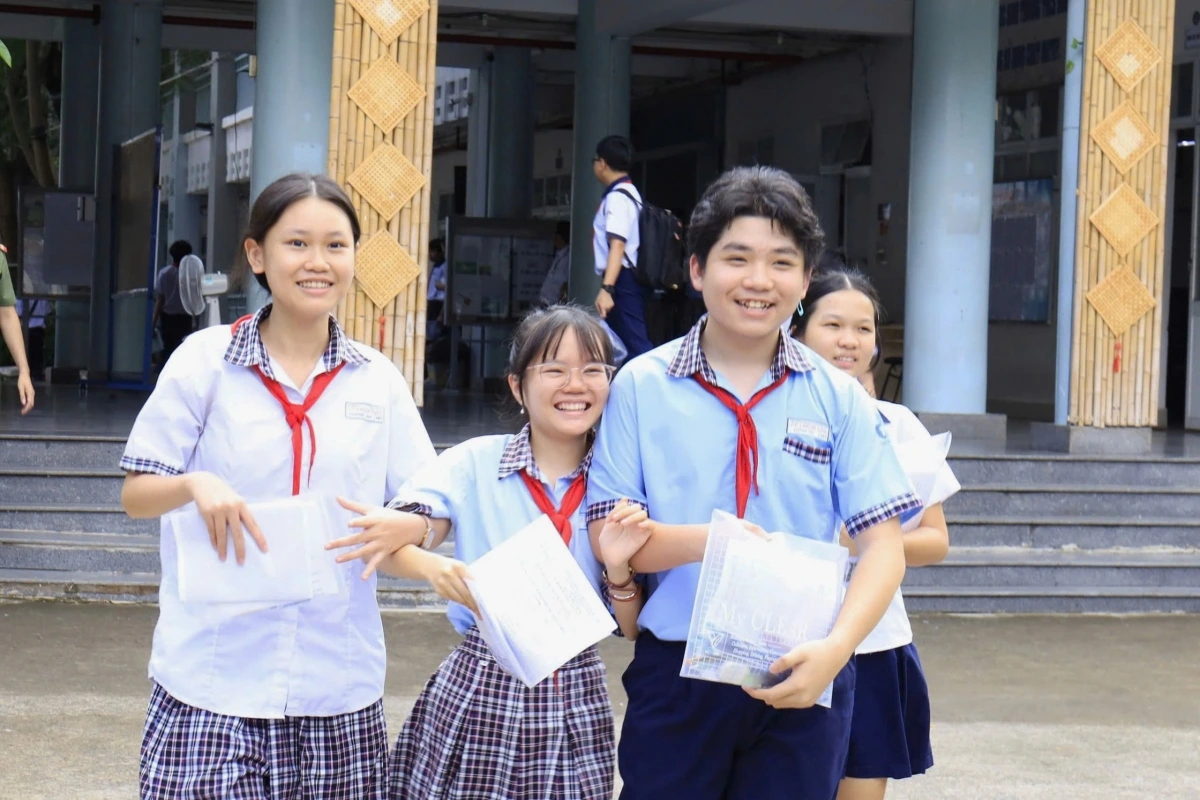 thi lop 10 2025.jpeg