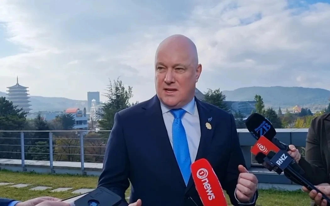 thu tuong new zealand Luxon -McKinnon.jpg