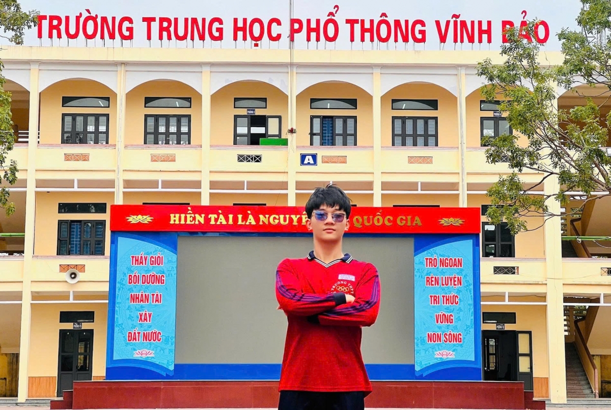 thu_khoa.jpg