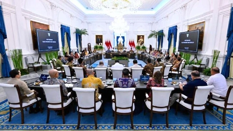 Tổng thống Indonesia Prabowo tổ chức cuộc họp về tác động của cuộc xung đột giữa Mỹ - Israel với Iran hôm 3/3. Ảnh: Presidenri