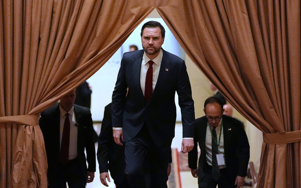 Pho Tong thong My Vance tai Pakistan de gap phai doan Iran, dam phan My Iran 11-4-2026 -ap.jpg