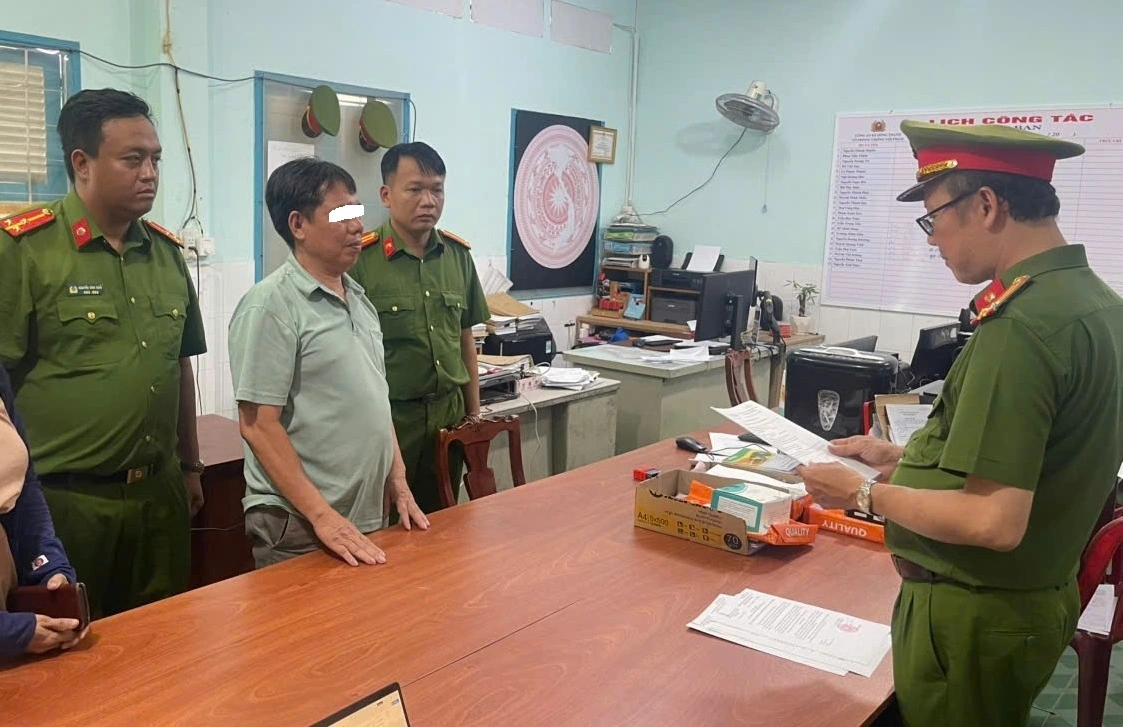 co_quan_cong_an_thi_hanh_cac_quyet_dinh_doi_voi_pham_van_hoan.jpg