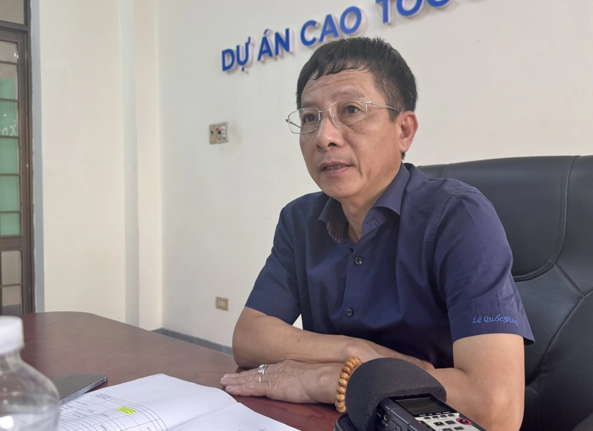 le_quoc_dung_giam_doc_ban_quan_ly_du_an_7.jpg