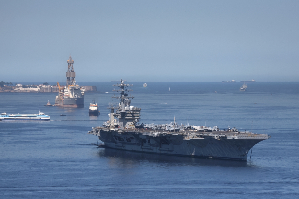 2026-05-07T164804Z_2147463618_RC2E4LADF9NA_RTRMADP_3_BRAZIL-USA-CARRIER.JPG