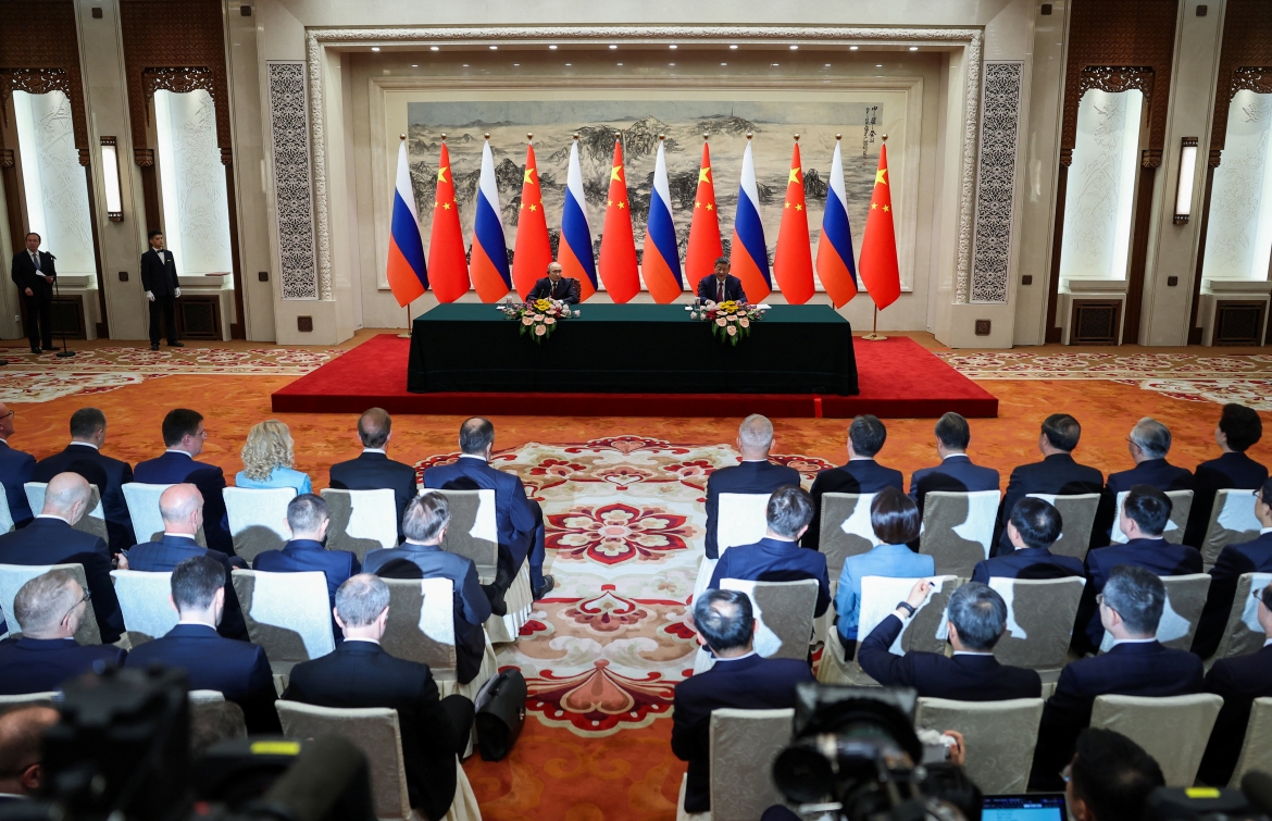 2026-05-20T105935Z_881904632_RC2UCLADRL8D_RTRMADP_3_CHINA-RUSSIA.JPG