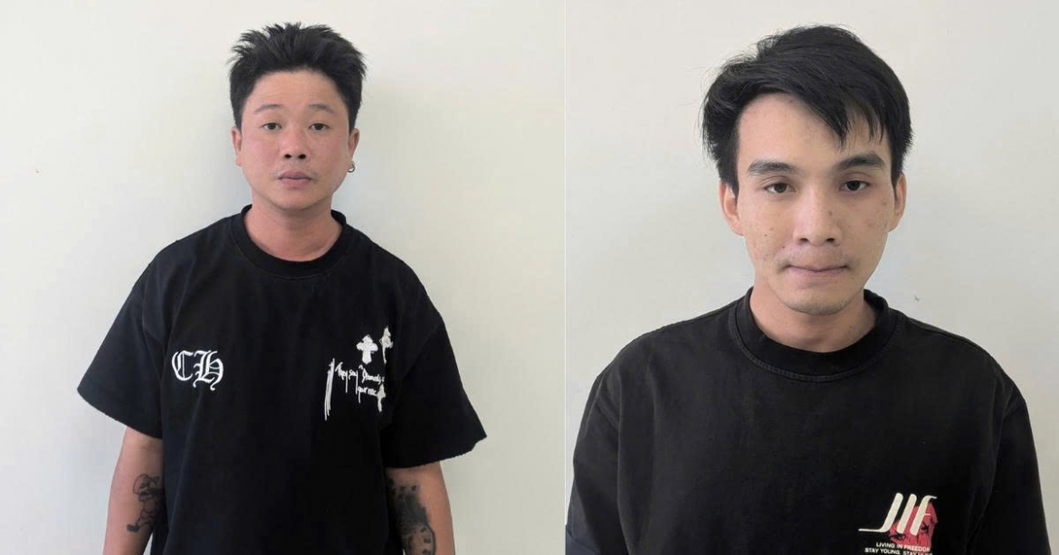 2_doi_tuong_gia_danh_nhan_vien_ngan_hang_bi_bat.jpg