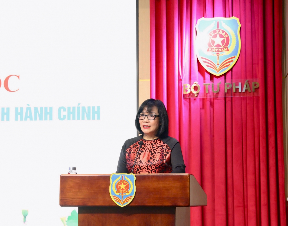ba_oanh_.jpg