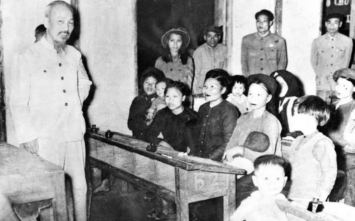bac_ho_mot_tinh_yeu_bao_la_5.jpg