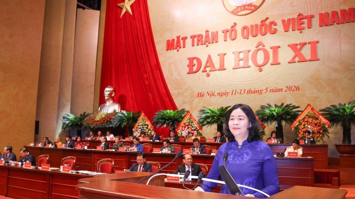 be_mac_dai_hoi_mttq_1.jpg