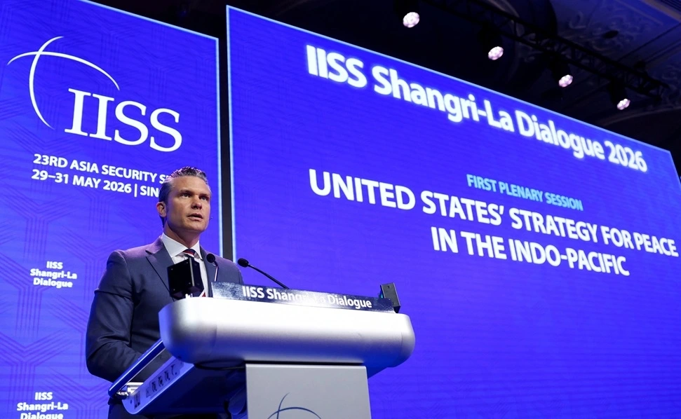 Bộ trưởng Pete Hegseth phát biểu tại Đối thoại Shangri-La. Ảnh: Reuters