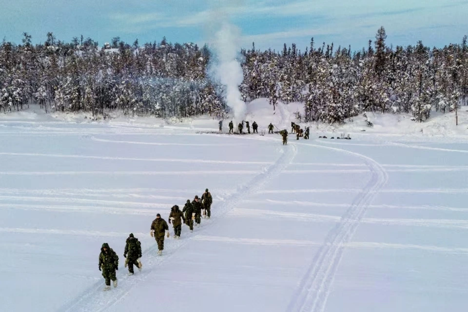 Binh sĩ Lữ đoàn 41 Canada tham gia chiến dịch “Nanook-Nunalivut” tại Yellowknife, vùng lãnh thổ Tây Bắc Canada, ngày 15/2/2026. Reuters