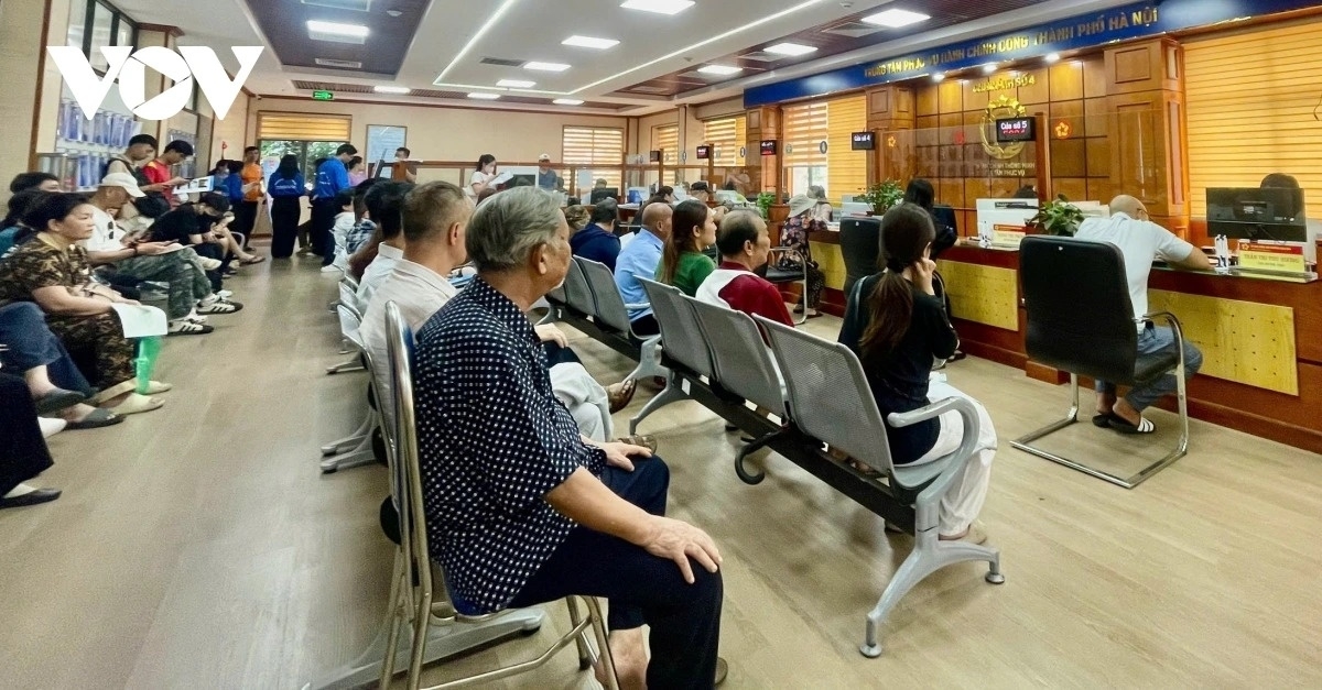 chinh-quyen-2-cap-ha-noi.jpg