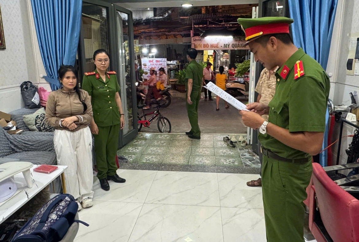 co_quan_canh_sat_dieu_tra_cong_an_tp_da_nang_tong_dat_cac_quyet_dinh_doi_voi_nguyen_thi_kim_sau.jpg