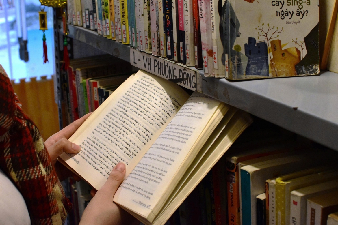 d_free_book_6.jpg