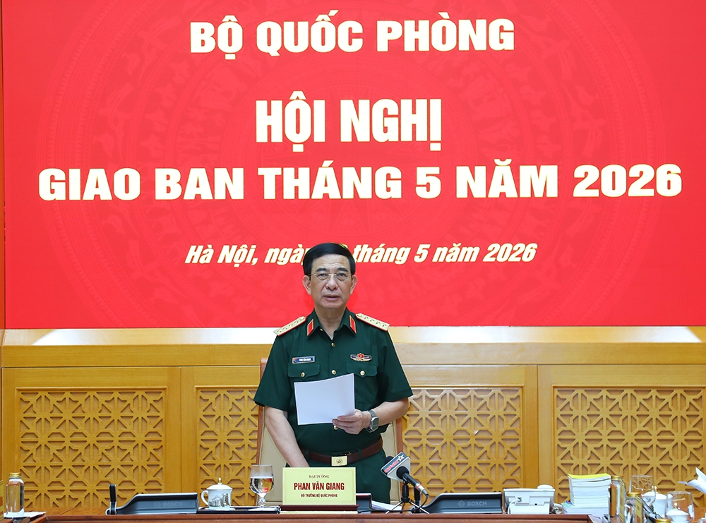 dai_tuong_phan_van_giang_2.jpg