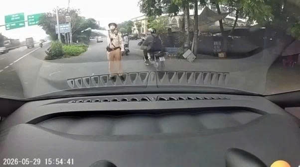 hinh_anh_tu_clip_lan_truyen_tren_mang_xa_hoi.jpg