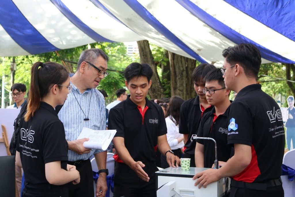 hoc bong sinh vien_0.jpg