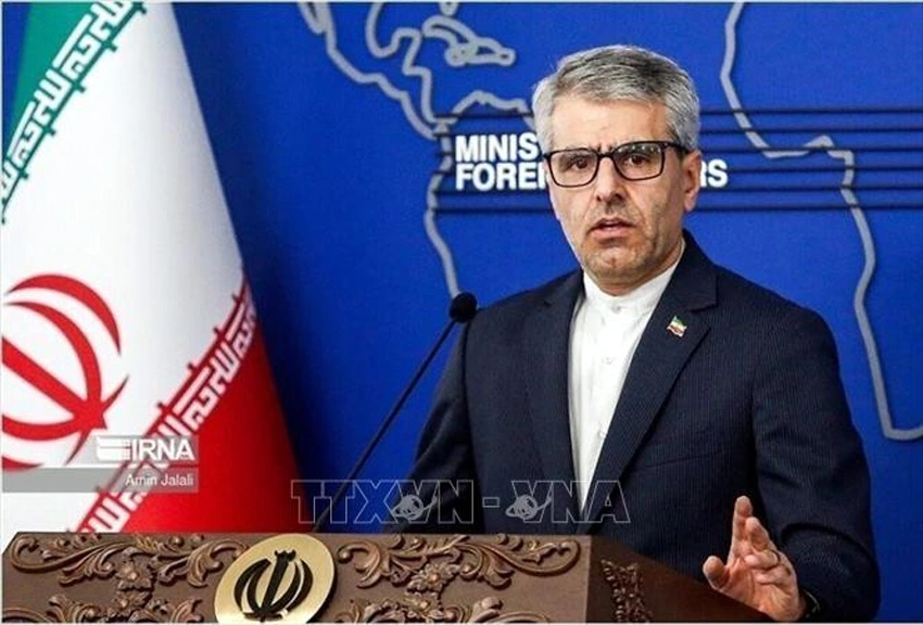 iran2-120526.jpg