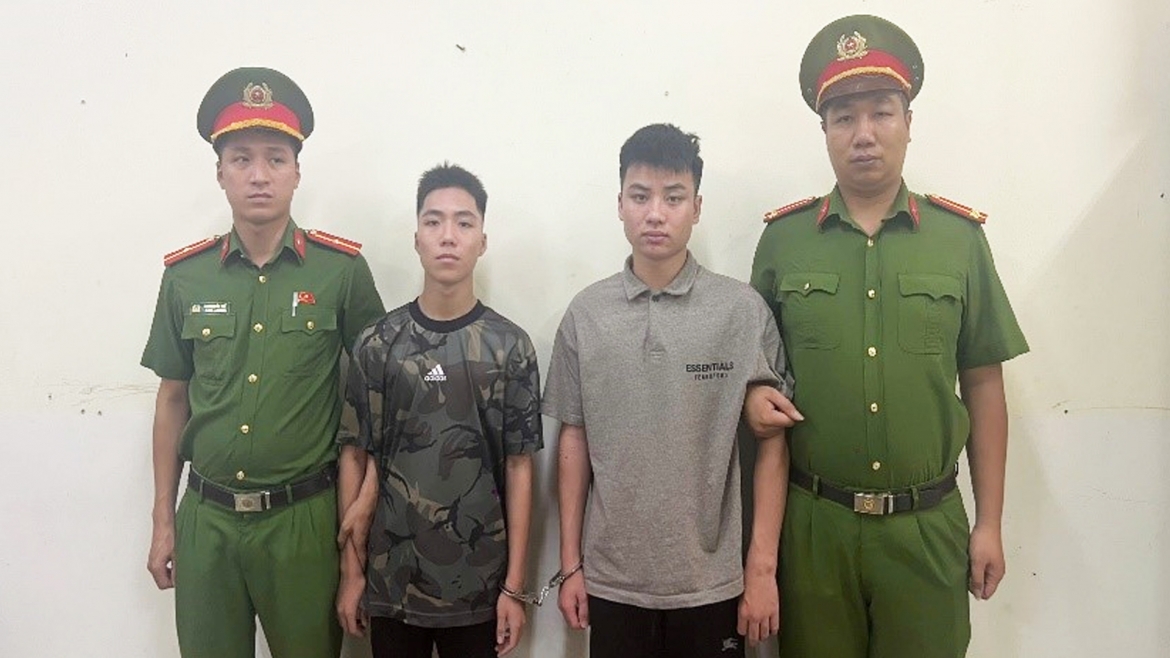 khoi_to_2_thieu_nien_dung_kiem_gay_thuong_tich_o_ha_noi.jpg
