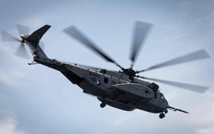Một chiếc trực thăng rà phá thủy lôi MH-53E Sea Dragon trên không. Ảnh: Hải quân Mỹ