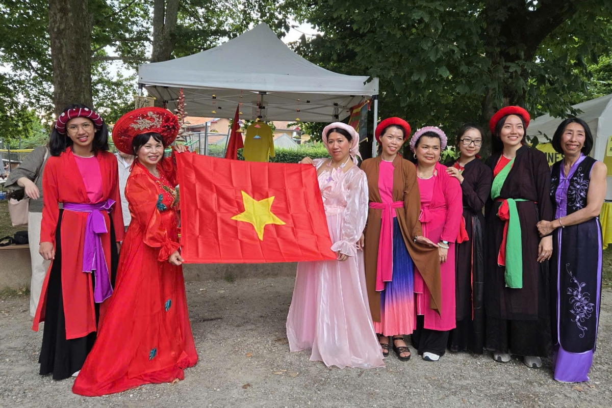 mua-viet-nam.jpg